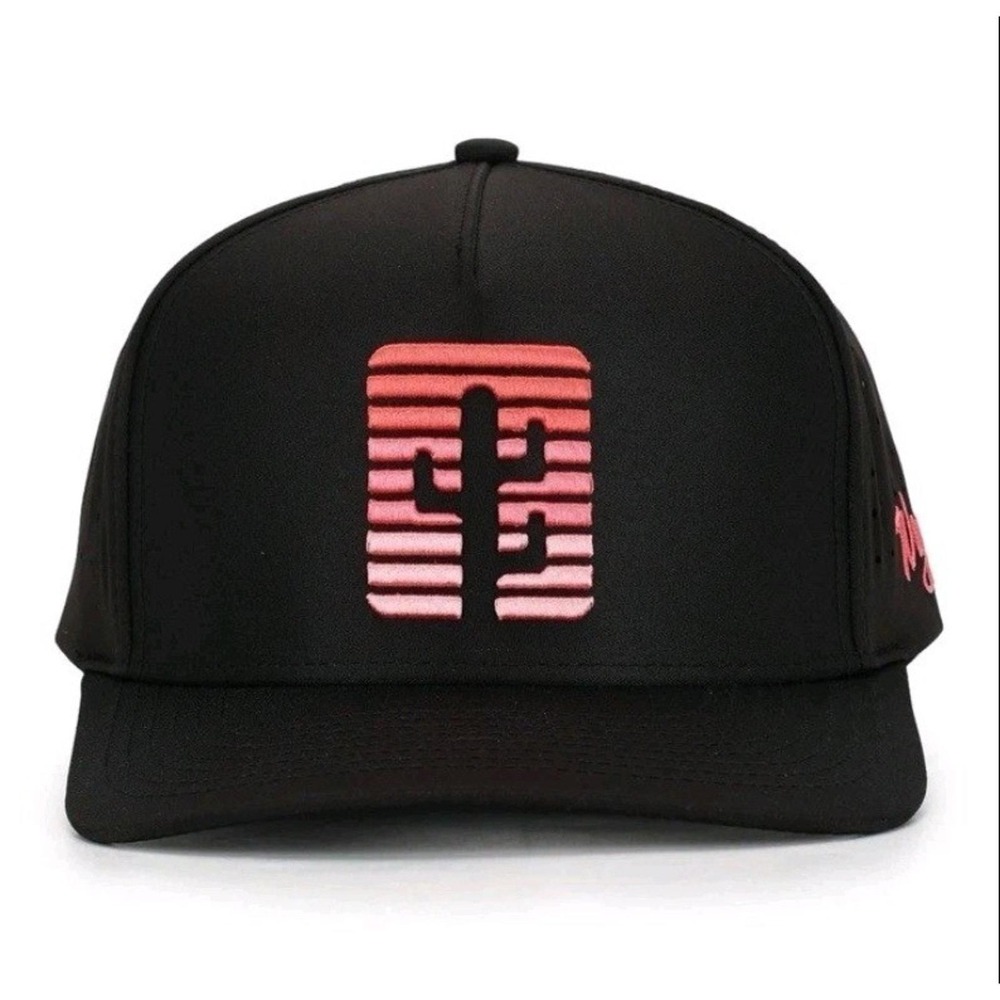 NEW Waggle Mirage OG Golf Snapback Hat Black Pink Cactus Perforated Performance